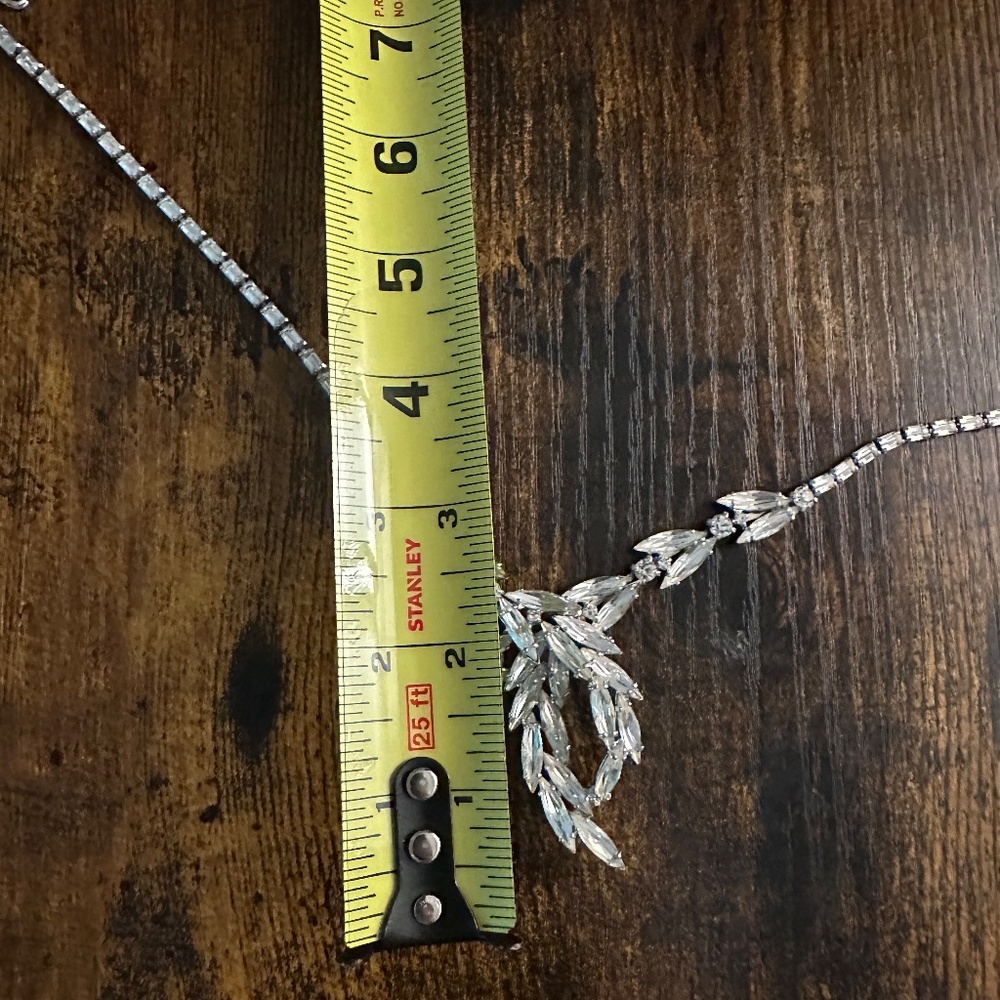 Weiss Rhinestone Vintage Necklace - Picture 9 of 9